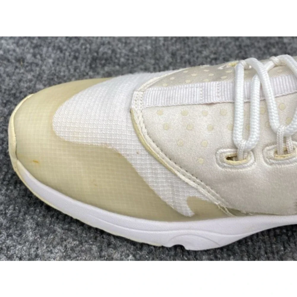 Nike Air Huarache Utility Triple White Men’s Size 8 Running Shoes 806807-100